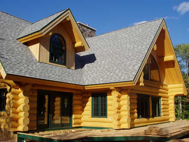 casa de vacanta din lemn