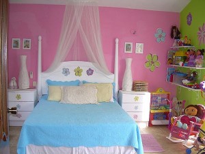 camera-copilului-culori-pastelate