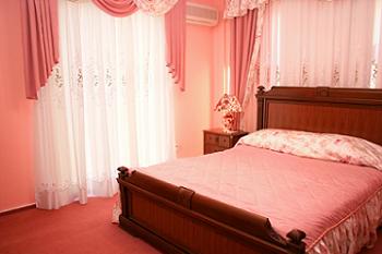 dormitor cu decor romantic