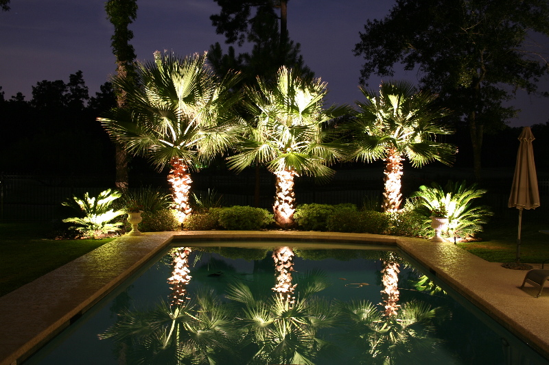 iluminat gradina piscina
