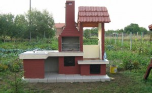 gratar de gradina din caramida