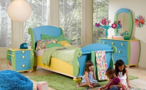 amenajare culori pastelate camera copilului